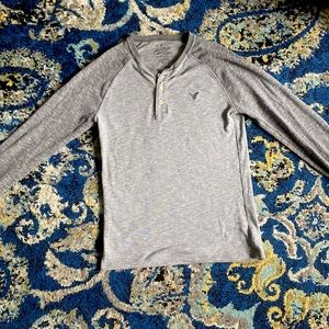 Heritage grey thermal with a triple button up